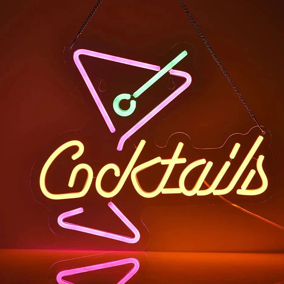 Enseigne lumineuse Néon Cocktails.