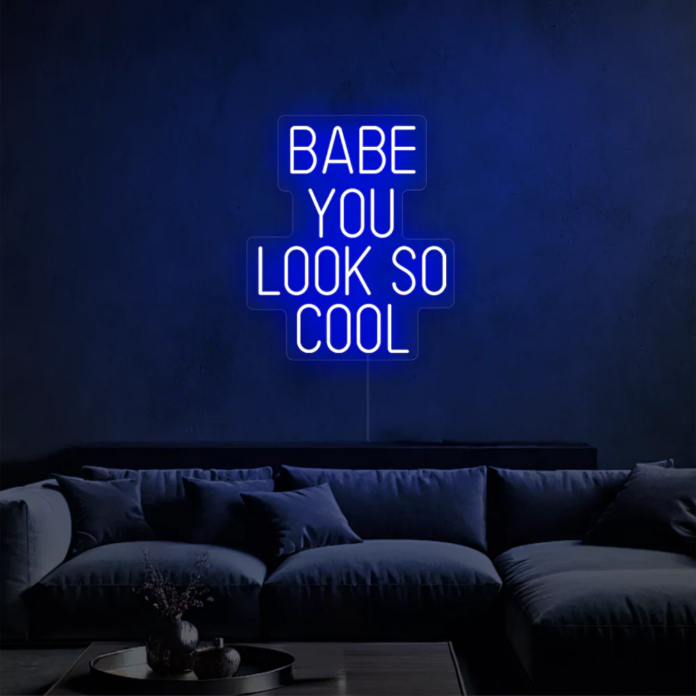 Néon LED Glow Up Babe.