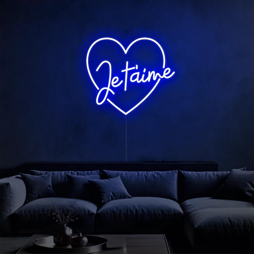 Néon LED Love dans un coeur