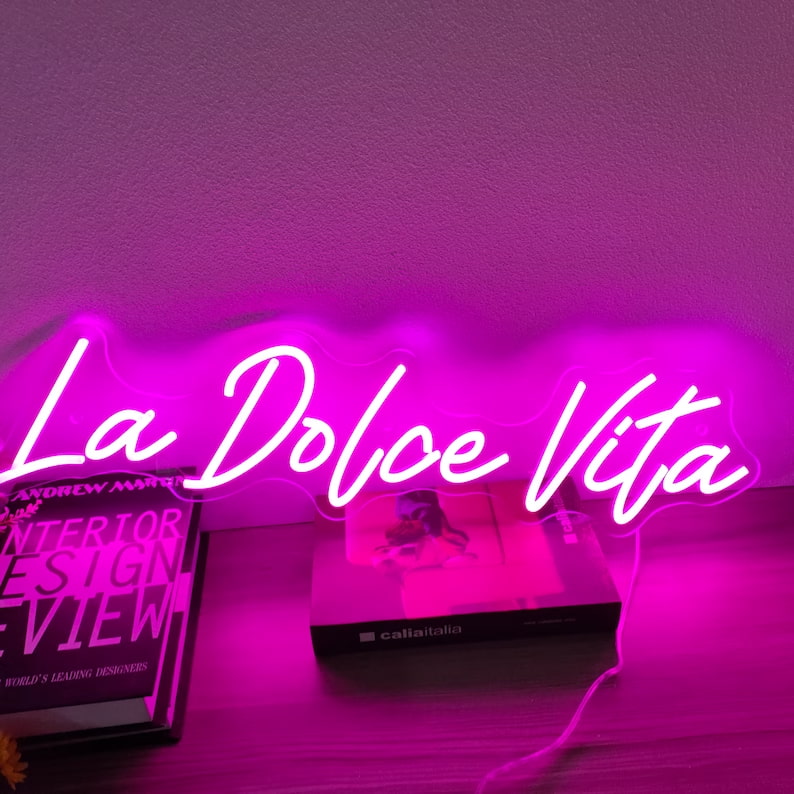 Néon LED la vita bella.